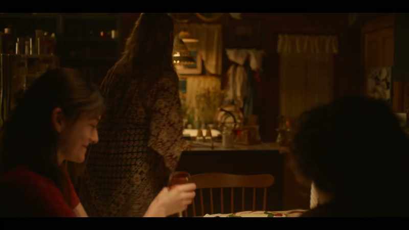 Your drinks, Mademoiselle, Monsieur