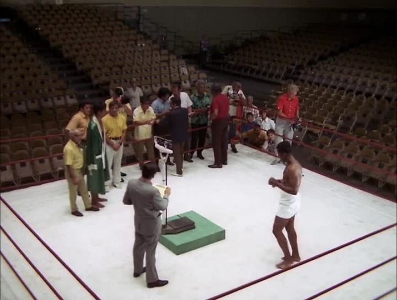 YOU'RE LOOKING GOOD, ROBBY! -DO IT, JOHN