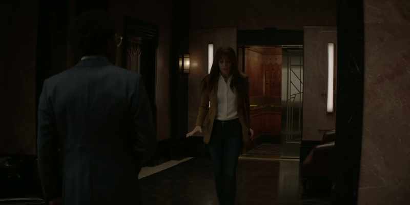 You're Lucius Fox's son. - Yeah