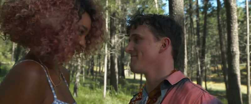 You're pretty. - Shut up