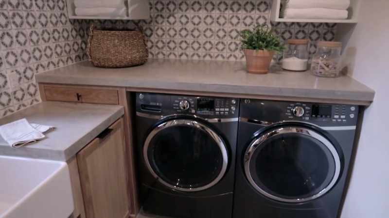 You've got the concrete countertops