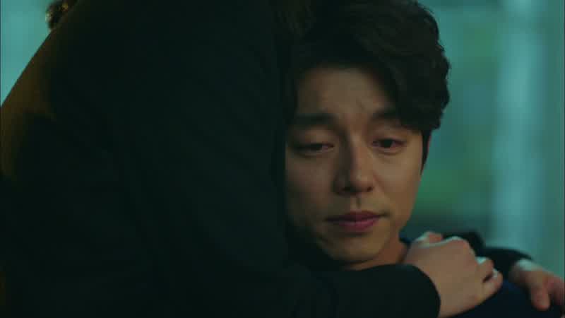 유 회장님 자꾸 뒤돌아보시겠네