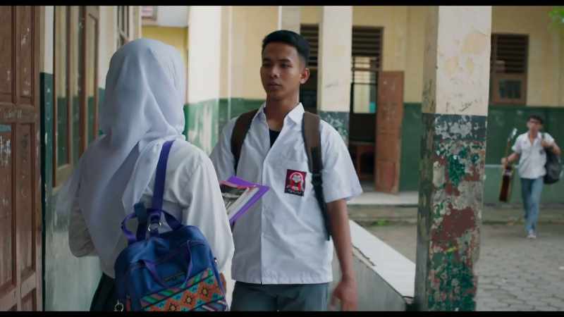 Yuni, wait