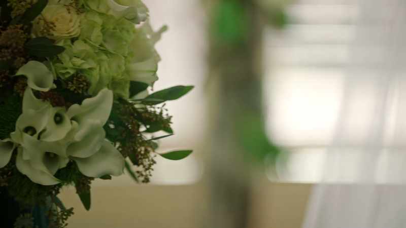 Zack and Jenna have chosen to write their own vows