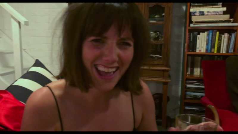 Zoe: ♪ I'm getting ready for a sex party ♪